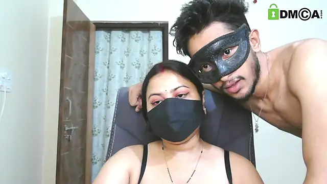 Show de GoddessAnamika na webcam
