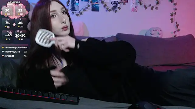 Pokazy przed kamerką – sweetykittysysya