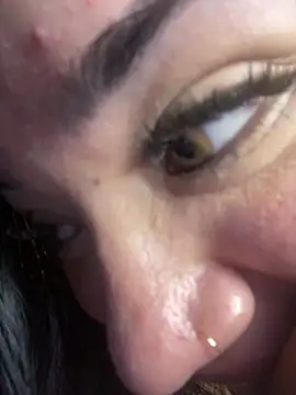 Cam-Yumi – Naživo XXX chat
