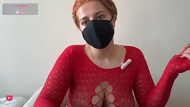 Pearlydoll Webcam Show