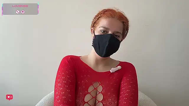 Pearlydoll Webcam-Show