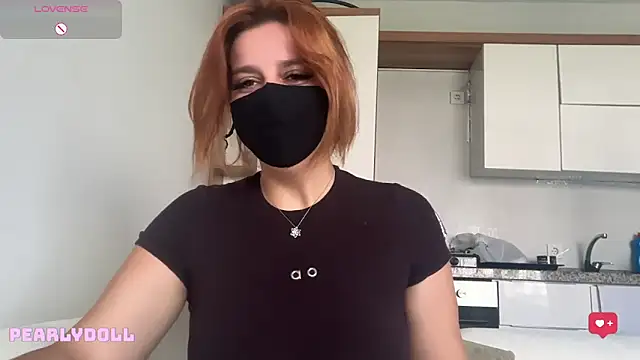 Pearlydoll Adlı Modelin Web Kamerası Şovu
