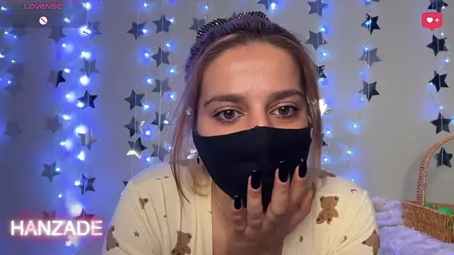 Pearlydoll Webcam-Show