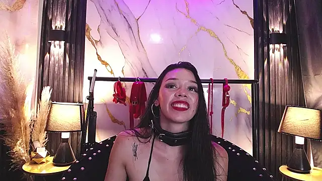 Doll4anall's Webcam Show