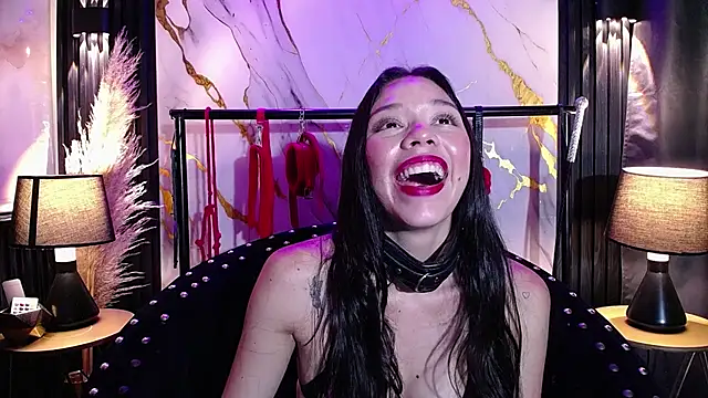 Doll4anall's Webcam Show