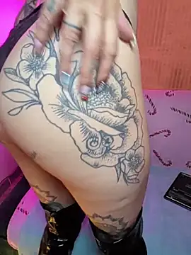 Webkamerová show sarahpearlx