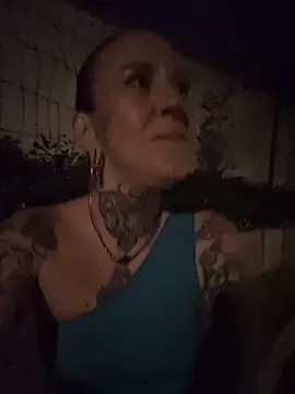 Czat XXX na żywo – sarahpearlx