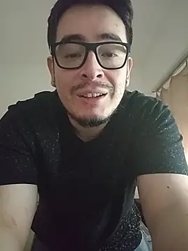 jvier1990 Show in webcam