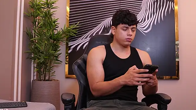 הופעת וובקאם של Ethan_occonor