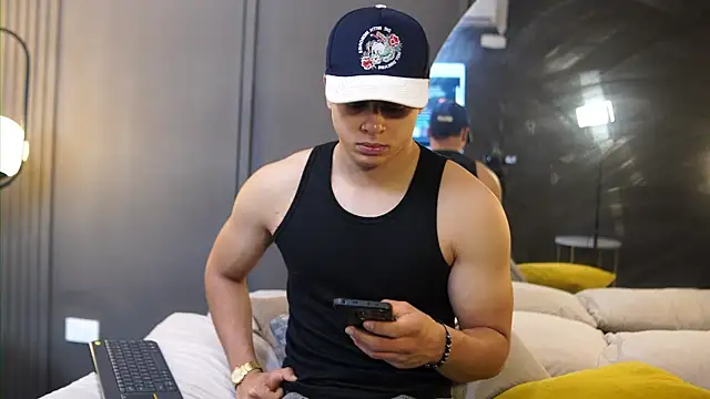 Ethan_occonor's Live XXX Chat