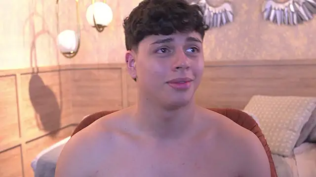 Ethan_occonor's Webcam Show