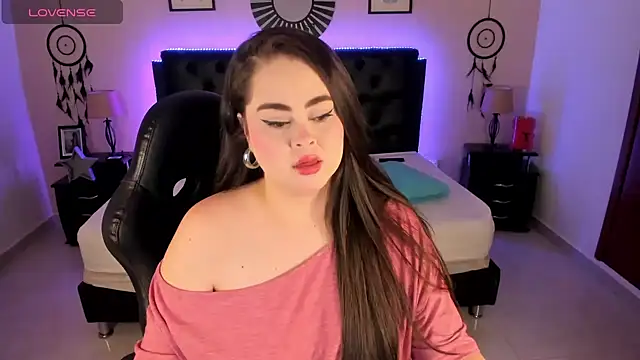 LolaVillalobos Adlı Modelin Canlı XXX Sohbeti