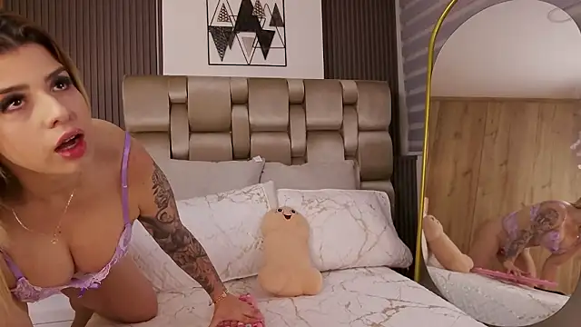 XXMILE: вебкам-шоу