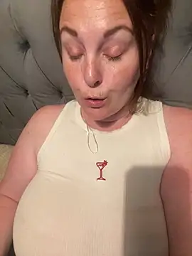 laceygreen লাইভ XXX চ্যাট