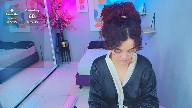 Maggy_t18's Live XXX Chat