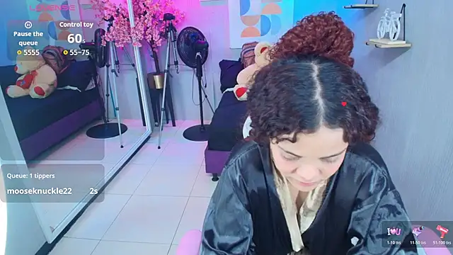 Maggy_t18's Live XXX Chat