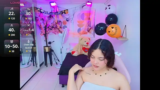 Maggy_t18's Webcam Show