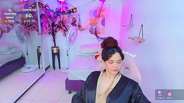 Chat +18 de Maggy_t18 ao vivo