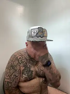 Auhenri25 webkamerás műsora