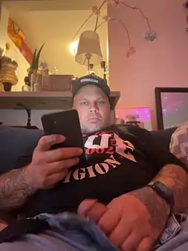 Pokazy przed kamerką – Auhenri25