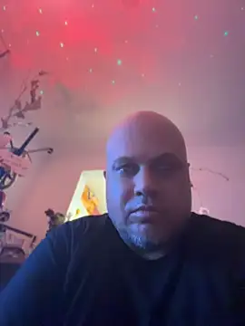 Auhenri25 Webcam-Show