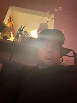 Auhenri25 – webcam-show