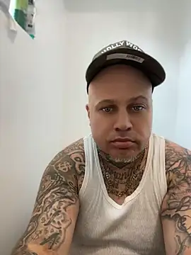 Show de Auhenri25 na webcam