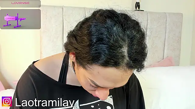 XXX chat uživo modela MilaVelour