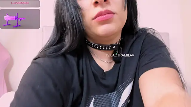 MilaVelour 现场XXX聊天