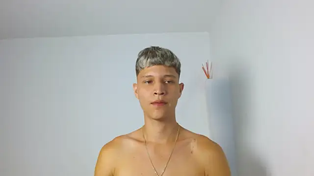โชว์เว็บแคมของ Twinkcock22