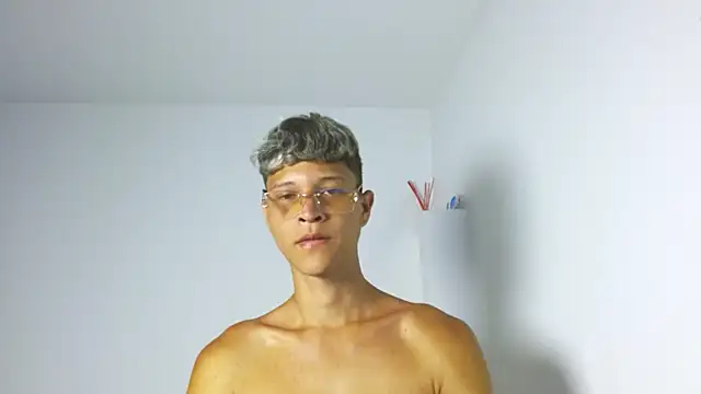 عرض كام Twinkcock22