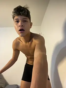 Twinkcock22 Webcam show