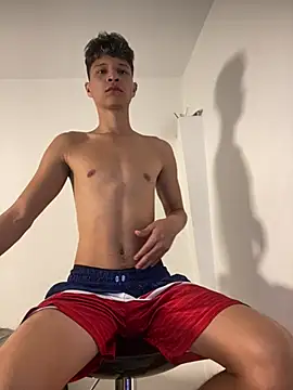 Twinkcock22 Show Webcam