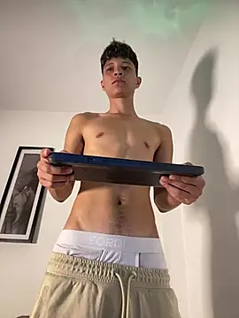 Twinkcock22 Webcam Show