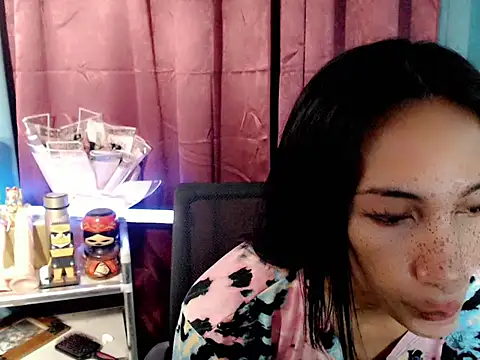 Wife_ur_pinay 网络视讯表演