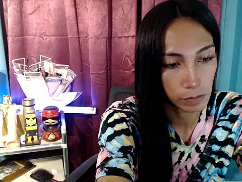 Webkamerová show Wife_ur_pinay