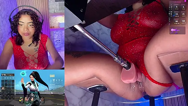 NinaCapelli Adlı Modelin Canlı XXX Sohbeti