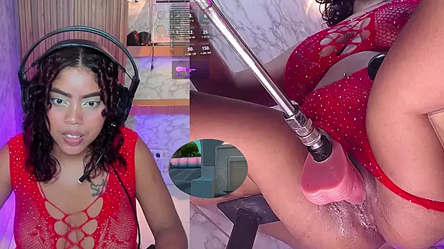 צ'אט XXX בשידור חי של NinaCapelli