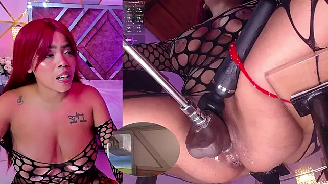 NinaCapelli's Webcam Show
