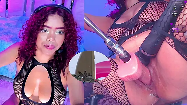 NinaCapelli live XXX chat