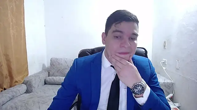 Czat XXX na żywo – Victor_Maitland
