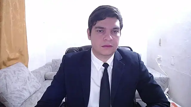 Victor_Maitland Show in webcam