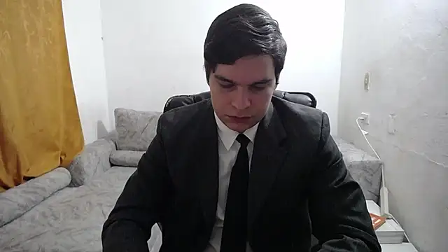 Victor_Maitland: διαδικτυακό σόου στην κάμερα