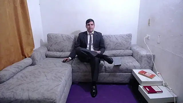 Victor_Maitland 在線直播表演
