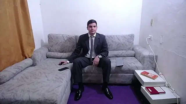 Victor_Maitland 在線直播表演