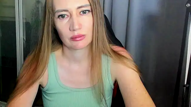 แชท XXX สดของ JessFoxxx