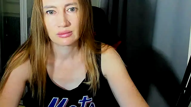 Chat XXX en directo de JessFoxxx