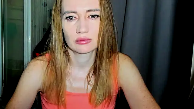 JessFoxxx Adlı Modelin Canlı XXX Sohbeti
