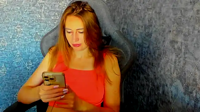 Pokazy przed kamerką – JessFoxxx