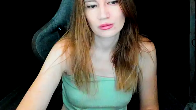 JessFoxxx Show in webcam